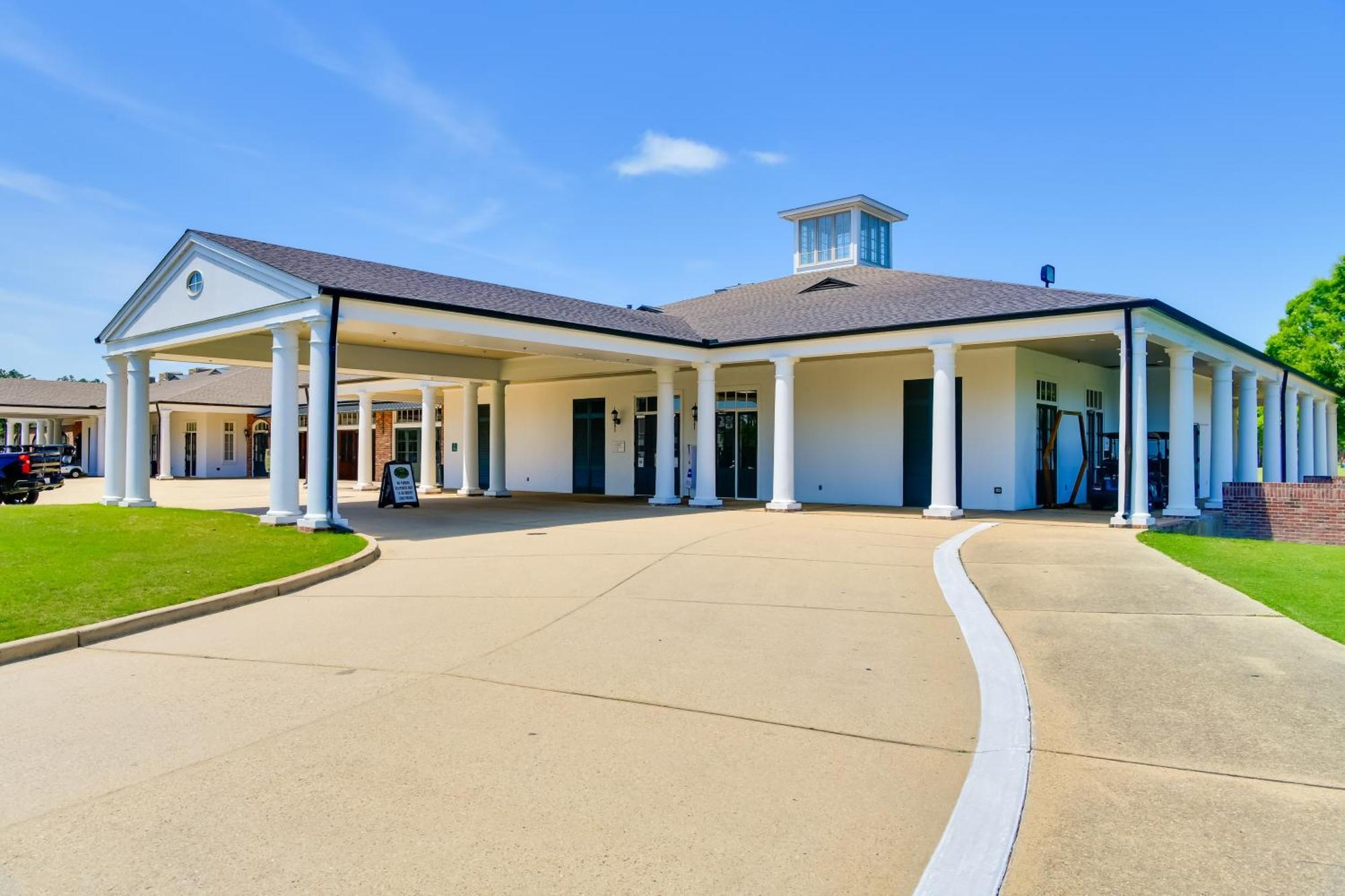 Spacious Springfield Home With Golf Course View! Eksteriør billede