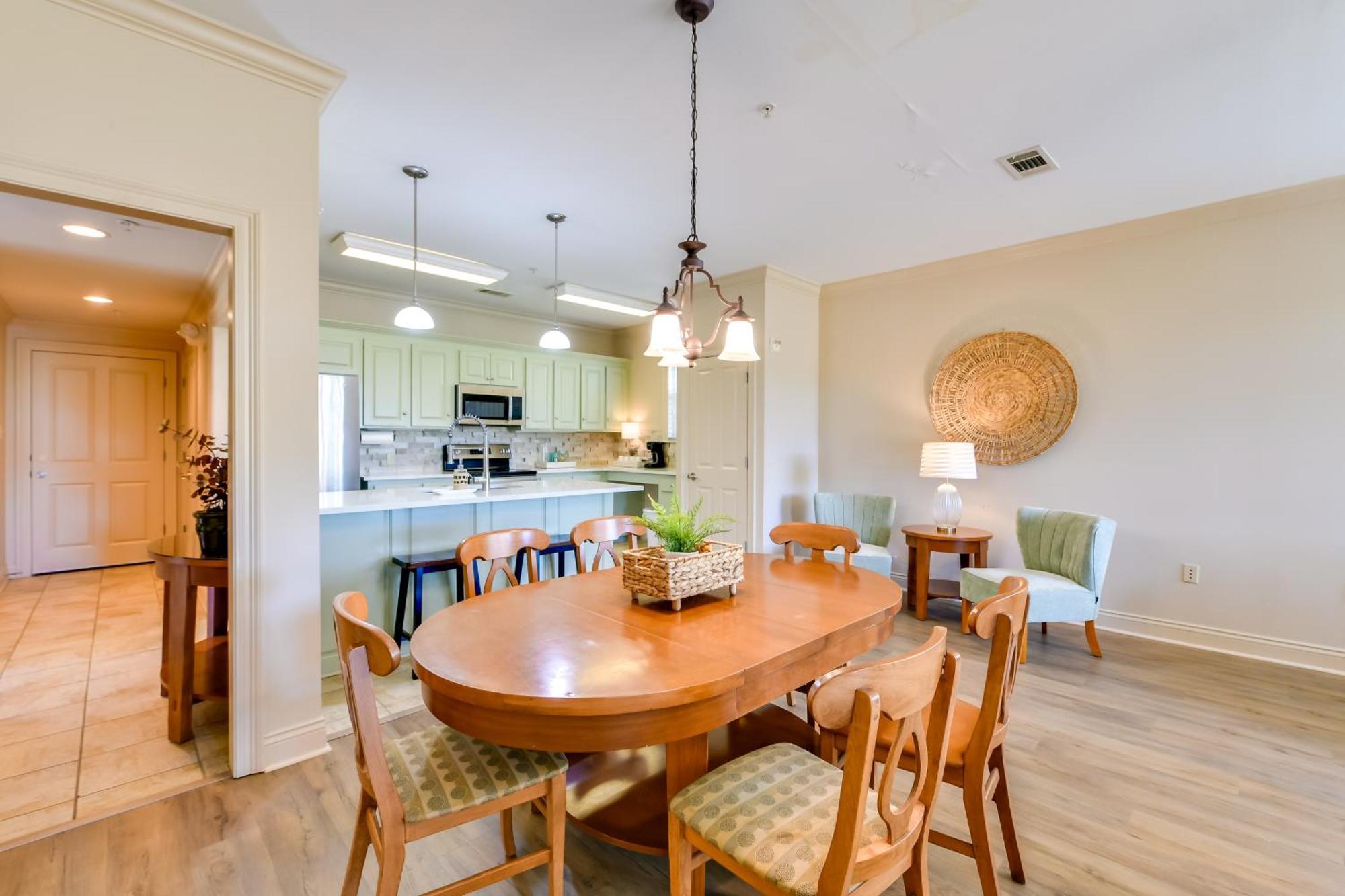 Spacious Springfield Home With Golf Course View! Eksteriør billede