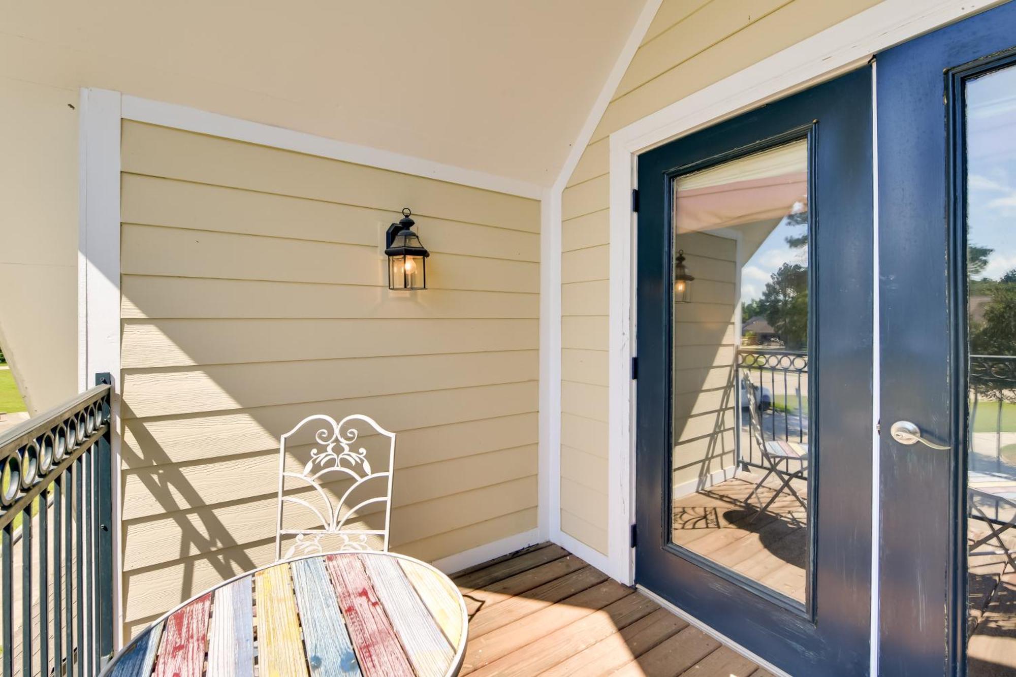 Spacious Springfield Home With Golf Course View! Eksteriør billede